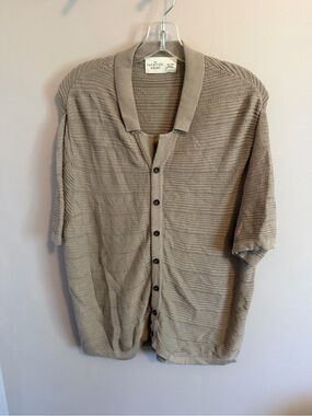 The Vacation Shirt Beige Short Sleeve Knit Polo Cardigan XL